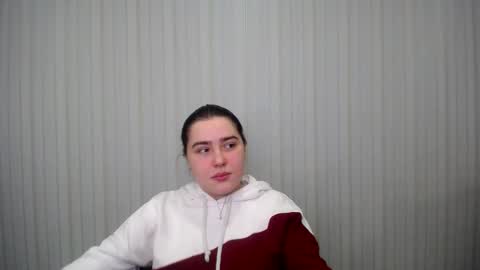 Snapshot of lovelyangel_xx chatting on 12-24-24, 09:17 lovelyangel_xx online show from 12-24-24, 09:17
