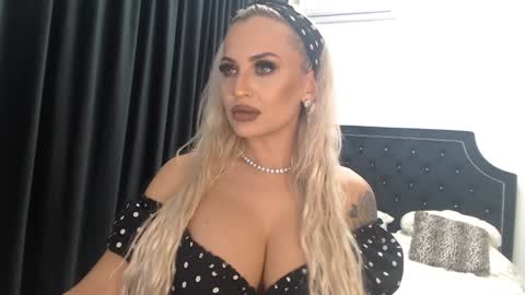 PrAllinXXXa online show from 12-11-24, 11:21