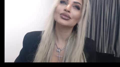 PrAllinXXXa online show from 02-12-25, 10:26