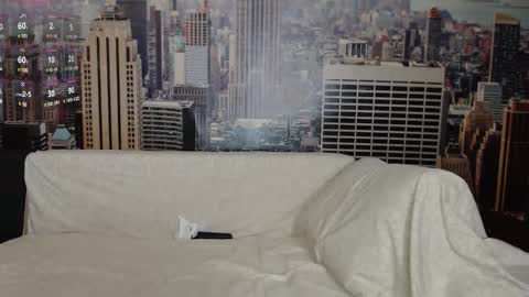 Dee online show from 02-25-25, 04:24