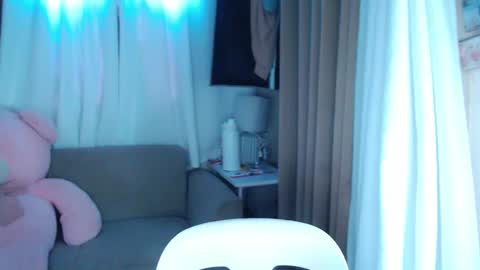 Snapshot of lovelymae18 chatting on 01-07-25, 06:05 lovelymae18 online show from 01-07-25, 06:05