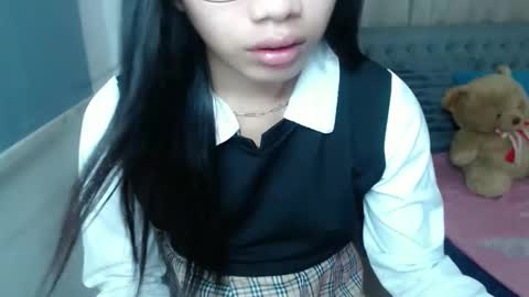 Snapshot of lovelymae18 chatting on 02-22-26, 07:19 lovelymae18 online show from 02-22-26, 07:19