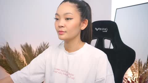 kim online show from 01-20-25, 08:52