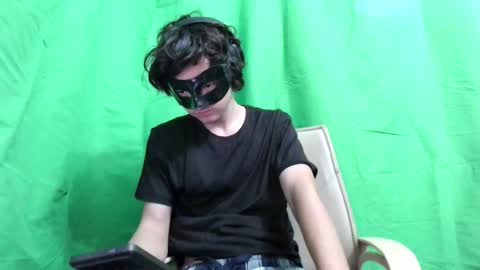 .com  online show from 01-02-25, 02:43