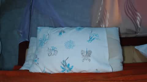 miss fancy louis online show from 03-05-25, 05:07