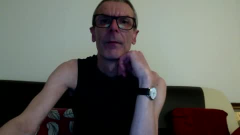 lovepvcearly50s online show from 02-24-25, 08:47