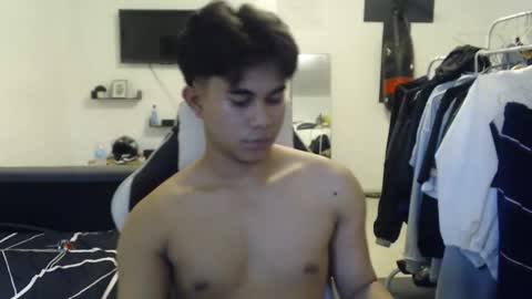 loverboyph04 online show from 11-14-25, 05:50