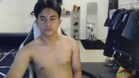 loverboyph04 online show from 01-19-26, 02:26