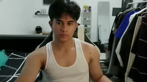 loverboyph04 online show from 02-10-26, 02:54