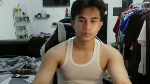 loverboyph04 online show from 02-28-26, 01:45