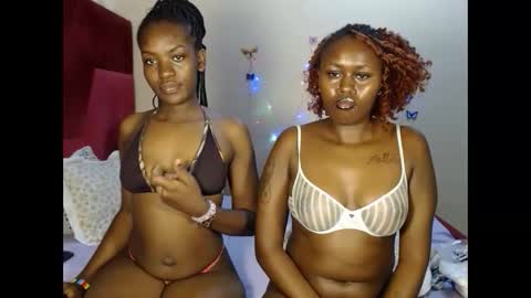 Snapshot of lovers_echo chatting on 11-12-25, 05:02 lovers_echo online show from 11-12-25, 05:02