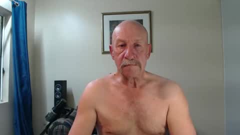 Snapshot of lovesblackazz chatting on 12-05-24, 11:07 Lovesblackazz online show from 12-05-24, 11:07