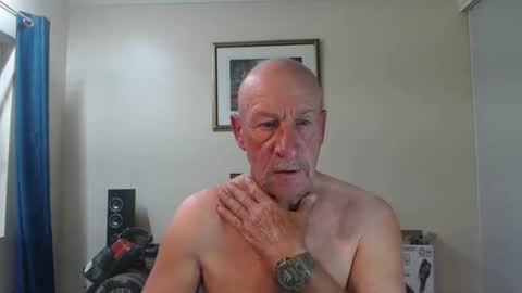 Snapshot of lovesblackazz chatting on 01-05-25, 01:13 Lovesblackazz online show from 01-05-25, 01:13