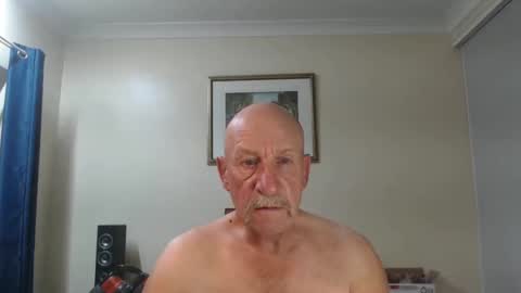 Snapshot of lovesblackazz chatting on 02-03-25, 10:25 Lovesblackazz online show from 02-03-25, 10:25