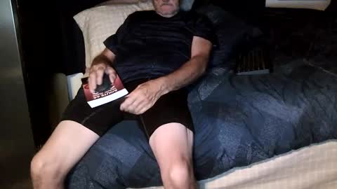 Snapshot of lovesex6565 chatting on 09-24-25, 07:33 just here to have fun and cum online show from 09-24-25, 07:33