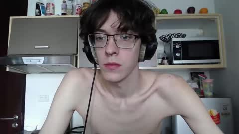 LovesomeCookie online show from 10-10-25, 06:01