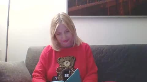 Snapshot of lovestar544963 chatting on 12-02-24, 07:38 Marlyn online show from 12-02-24, 07:38