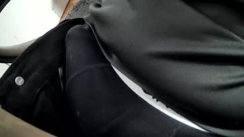 Snapshot of lovesweetpuss chatting on 09-22-25, 05:48 lovesweetpuss online show from 09-22-25, 05:48