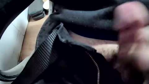 Snapshot of lovesweetpuss chatting on 10-29-25, 10:44 lovesweetpuss online show from 10-29-25, 10:44