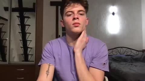 Snapshot of lovet1me chatting on 03-10-25, 12:40 luv online show from 03-10-25, 12:40