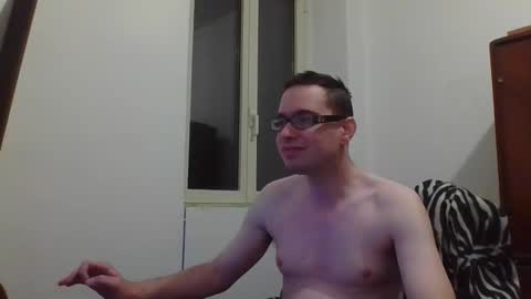 Snapshot of lovethepussy1988 chatting on 10-07-25, 06:27 db online show from 10-07-25, 06:27