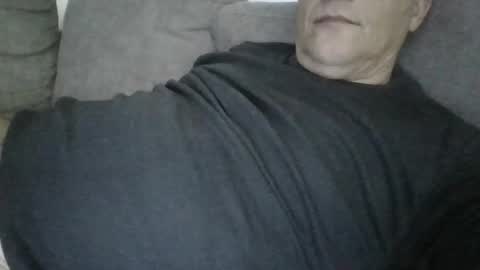 Snapshot of lovetightass251577 chatting on 02-26-26, 10:31 lovetightass online show from 02-26-26, 10:31