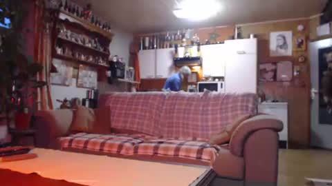 aaron online show from 10-24-25, 04:58