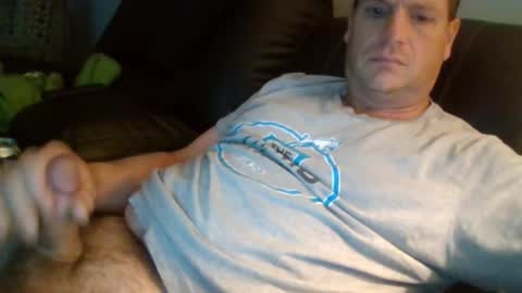 Snapshot of lovetocum37 chatting on 12-01-25, 05:18 lovetocum37 online show from 12-01-25, 05:18