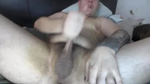 Snapshot of lovetoloveyou96 chatting on 02-06-25, 11:32 Lover Boy online show from 02-06-25, 11:32