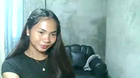 Snapshot of loving_rhean chatting on 03-12-25, 04:30 loving_rhean online show from 03-12-25, 04:30