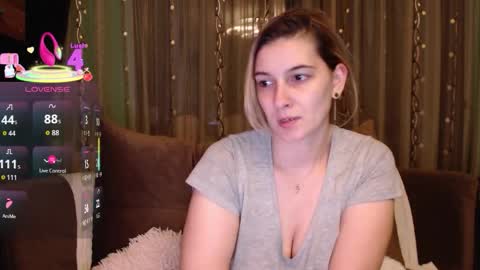 Antonia online show from 10-27-25, 10:03