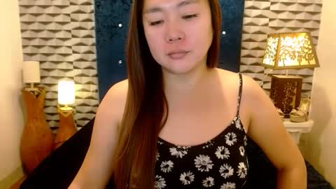 Snapshot of lovingmulberry chatting on 10-03-25, 01:13 lovingmulberry online show from 10-03-25, 01:13