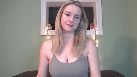 Summer online show from 02-18-25, 10:36