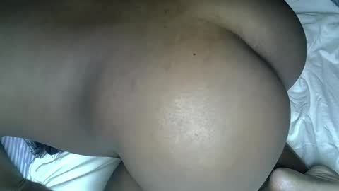 Snapshot of lowenyangvalentine chatting on 11-29-25, 02:47 lowenyangvalentine online show from 11-29-25, 02:47