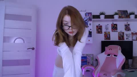 Loly online show from 12-13-24, 09:20