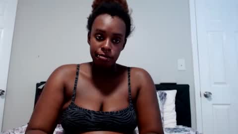 Snapshot of loyalbambi chatting on 03-12-25, 08:52 loyalbambi online show from 03-12-25, 08:52