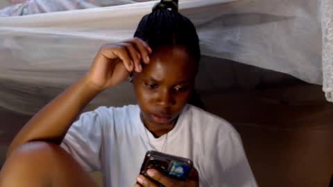 loyalcutic online show from 01-24-25, 07:08