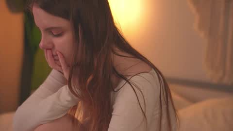 Snapshot of lu__lane chatting on 10-14-25, 07:53 Lu 3 online show from 10-14-25, 07:53