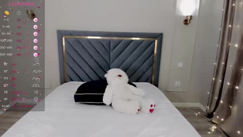 lu_mina online show from 02-13-25, 11:47