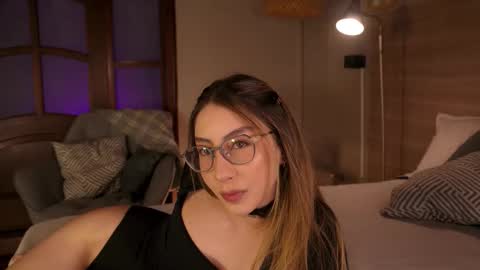 Snapshot of lua_ferch_ chatting on 01-06-26, 01:15 ---Goys incredible photographs online show from 01-06-26, 01:15