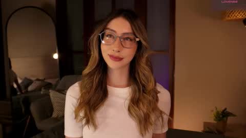 Snapshot of lua_ferch_ chatting on 01-14-26, 01:39 ---Goys incredible photographs online show from 01-14-26, 01:39