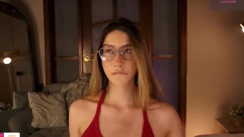 Snapshot of lua_ferch_ chatting on 01-19-26, 01:26 ---Goys incredible photographs online show from 01-19-26, 01:26