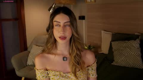 Snapshot of lua_ferch_ chatting on 02-10-26, 12:53 ---Goys incredible photographs online show from 02-10-26, 12:53