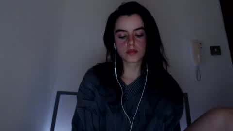 luana online show from 12-19-24, 10:21