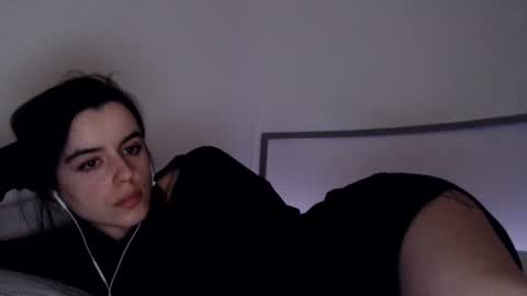 luana online show from 01-12-25, 01:21