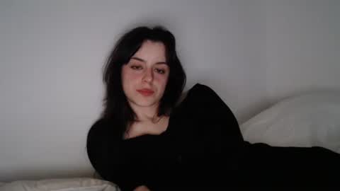 luana online show from 10-04-25, 09:46