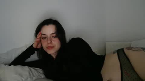 luana online show from 11-28-25, 10:45