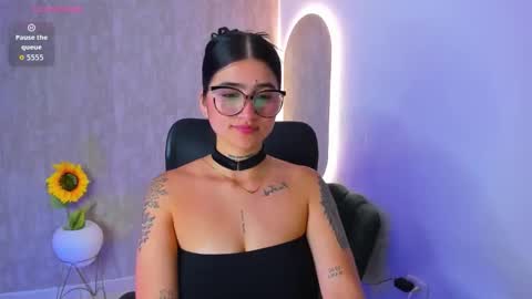 Luana online show from 10-20-25, 12:05