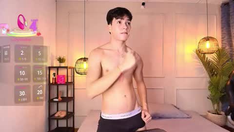 Snapshot of luandy_ chatting on 12-17-25, 08:26 lUAN online show from 12-17-25, 08:26