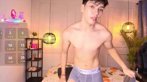 Snapshot of luandy_ chatting on 12-20-25, 08:49 lUAN online show from 12-20-25, 08:49